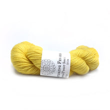 Load image into Gallery viewer, Nurturing Fibres SuperTwist Sock in Butternut