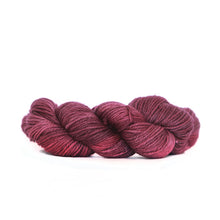 Load image into Gallery viewer, Nurturing Fibres | SuperTwist DK Yarn: 50 g 100% Merino Wool