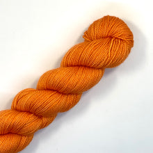 Load image into Gallery viewer, Nurturing Fibres SuperTwist Sock in Tangerine
