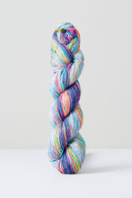 Load image into Gallery viewer, Urth | Uneek Cotton DK: 100% Cotton Yarn