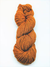 Load image into Gallery viewer, Illimani&#39;s Santi Yarn in Orange